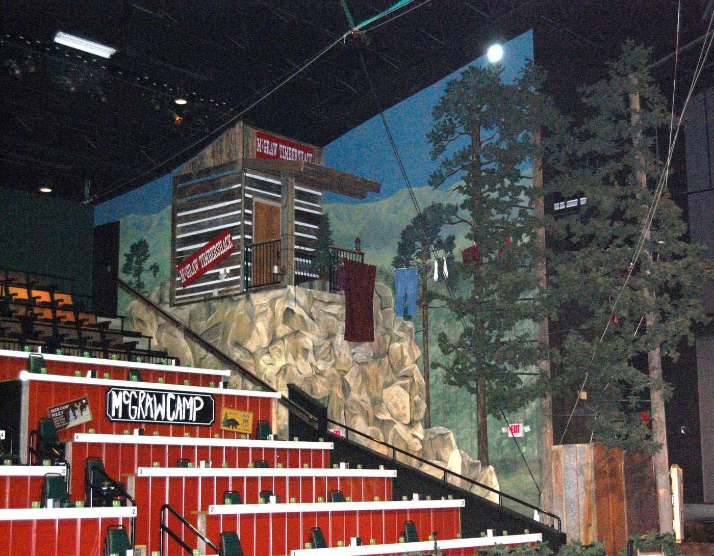 Commercial outdoor mural